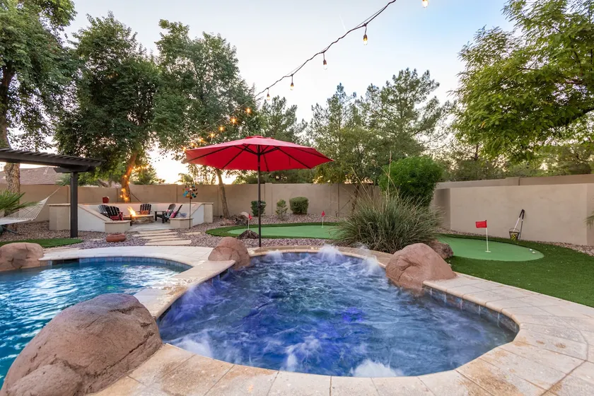 Say Yes To Address! Hot Pool, 10ppl, Famil! - Image 1