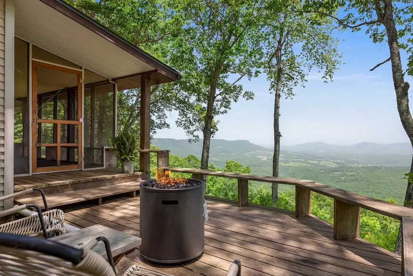 HotTub + Sunrise Views • Mountain View • FirePit - Image 1