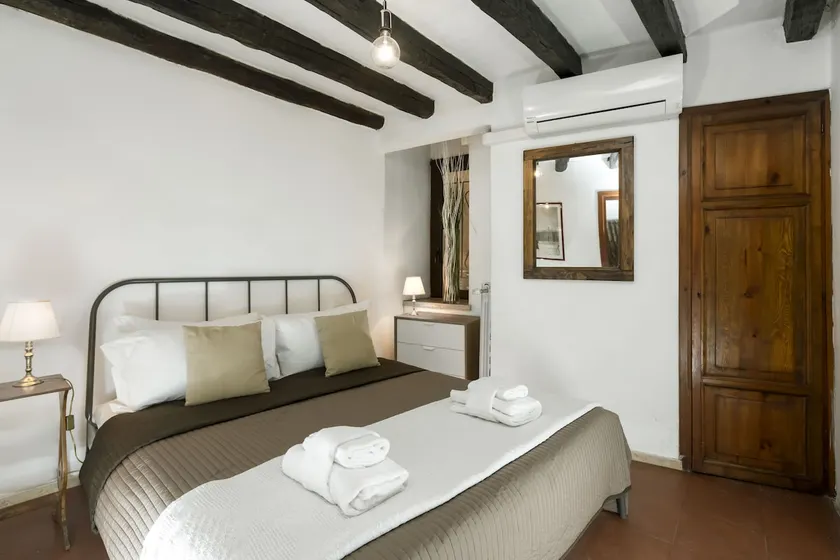 Arco in Pantheon apartments - Image 1