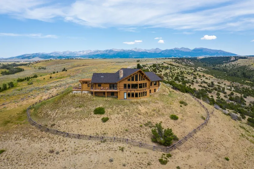 Arrowhead Lodge -Secluded home with incredible vie - Image 1