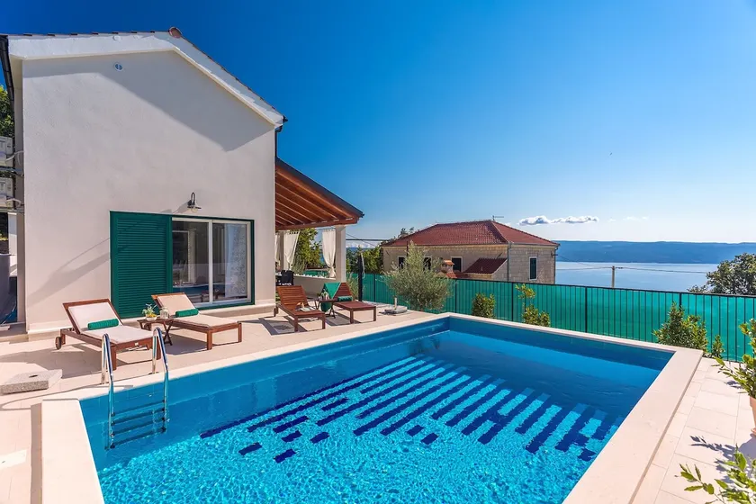 Seaview Villa Lemaro, a 2 bedroom villa with 28 sqm private pool in Krilo Jesenice - Image 1