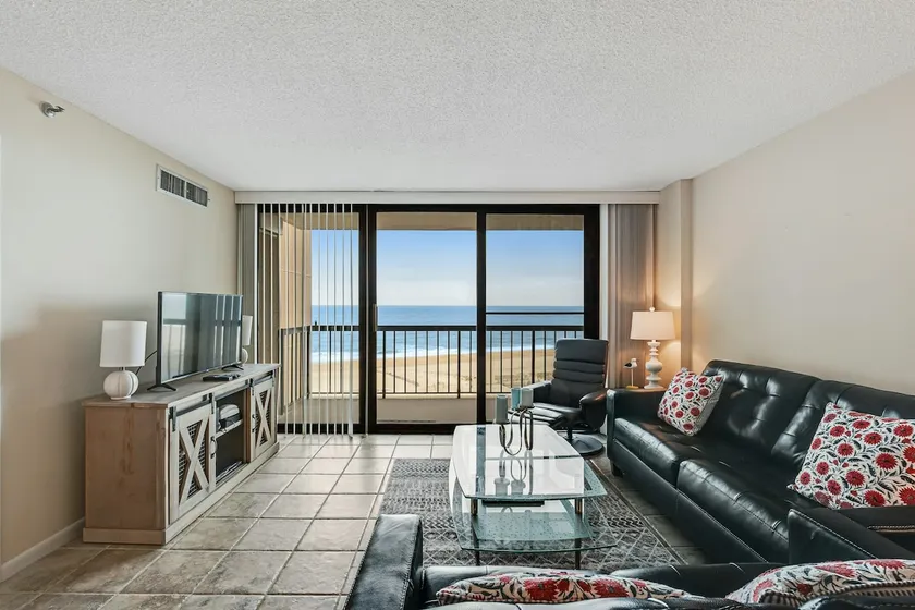 Sea Colony Ocean 7th floor condo with free WiFi elevator & tennis court - Image 1