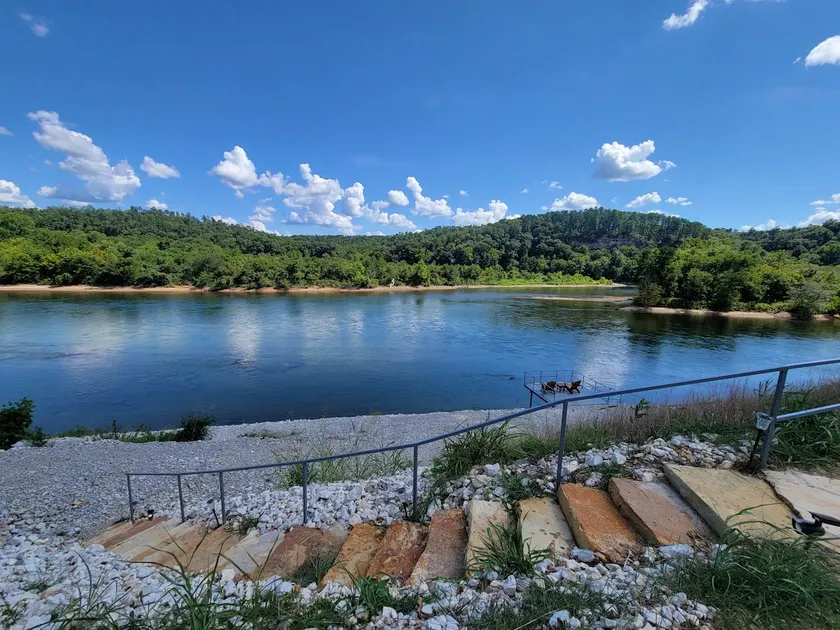The Brown - Cabin 1 - Amazing White River frontage views! - Image 1