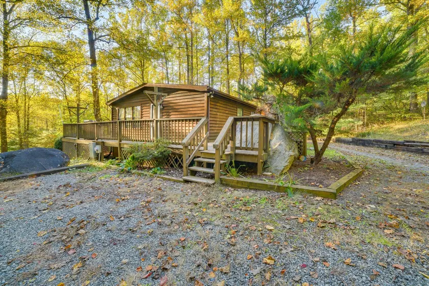 Stanardsville Cabin Rental ~ 24 Mi to Shenandoah! - Image 1
