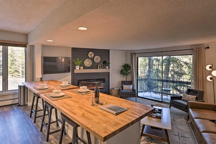 1/4 Mi to Peak 8 Ski Lift: Breck Gem w/ Fireplace! - Image 1
