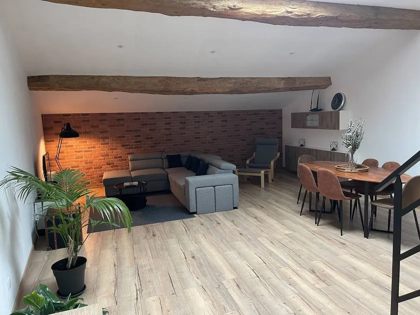 Industrial Lodge 85m² - Loft avec extérieur - Image 1