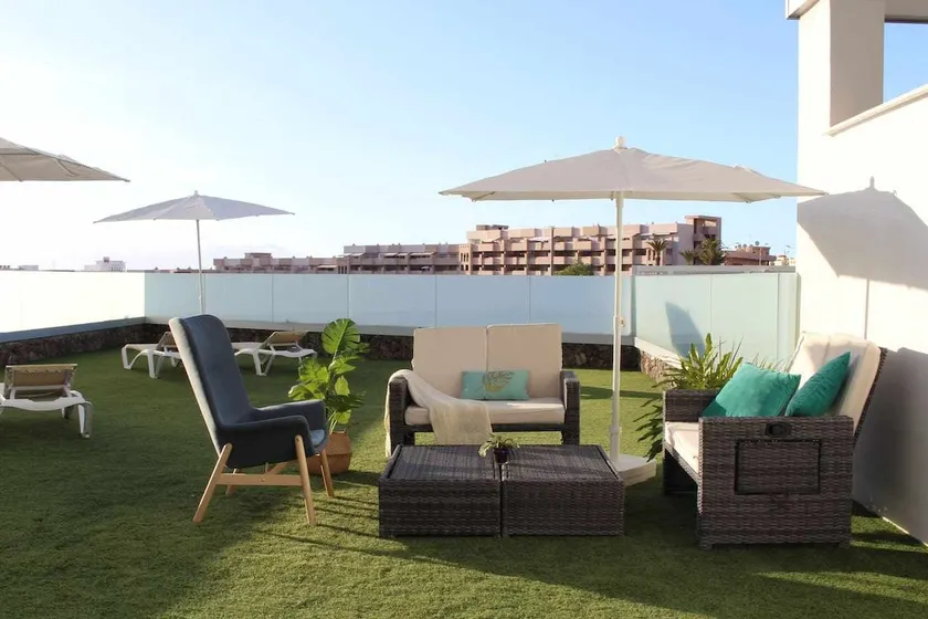 Ocean Garden suite 008 con jardín privado - Image 1