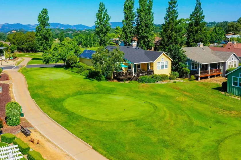19th Hole - Image 1