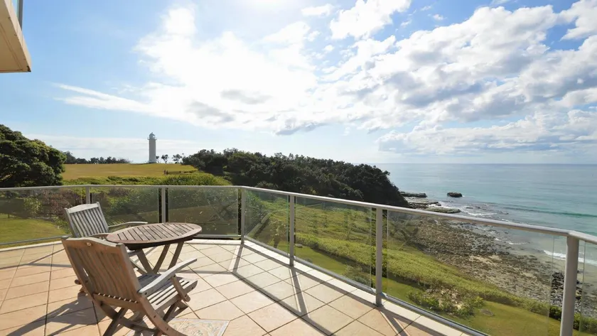 Lonerock 2 - Lifestyle Yamba - Image 1