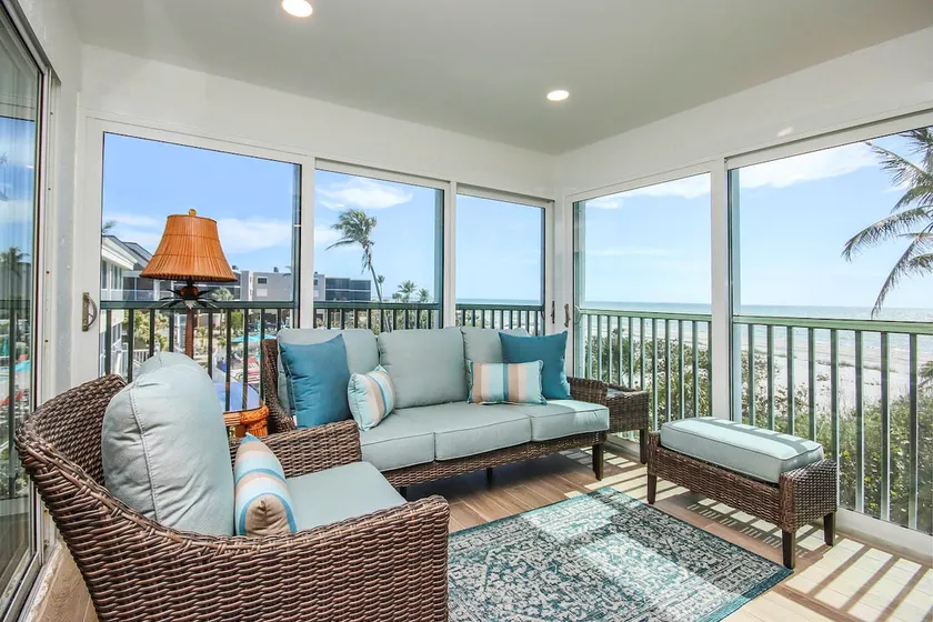 Blue Gulf 201 - Exclusive three bedroom direct gul - Image 1