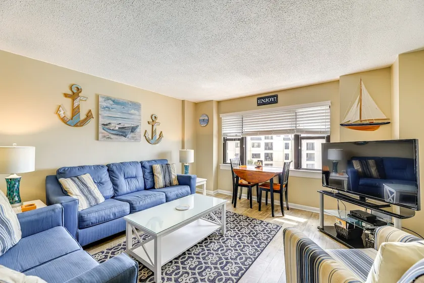 Walk to Indian Beach: Condo w/ Ocean-View Balcony - Image 1