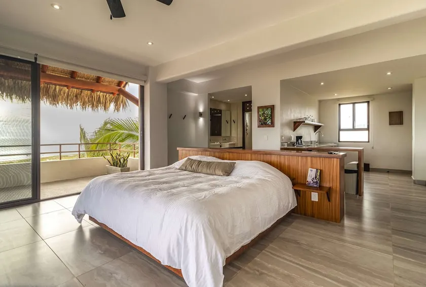 Oceanfront loft, pool and Ixtapa ZIH views - Image 1