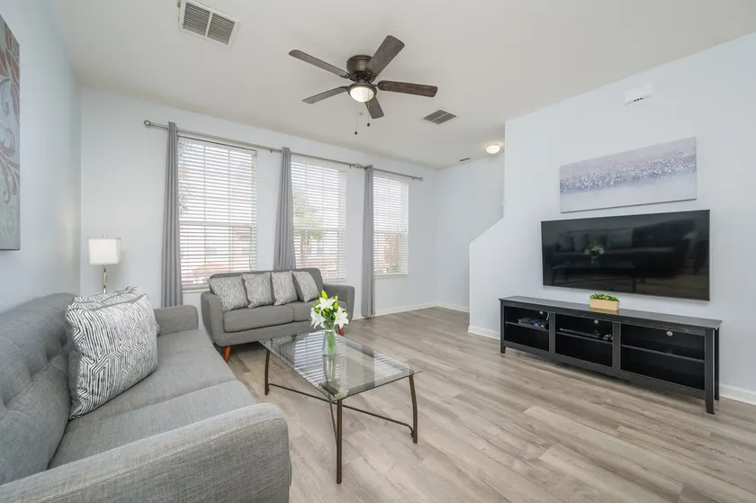 Beautiful Townhome, Vista Cay Resort Direct - 4010 - Image 1