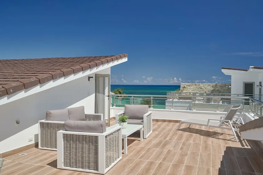 Beach Penthouse w/ Sea View B-402 @Costa Atlantica - Image 1
