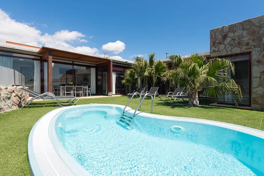 Villa with Private Pool: Tauro Villas Deluxe I - Image 1