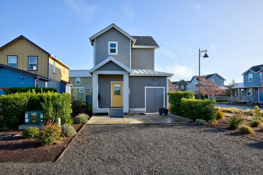018 Sasquatch Shore House - Image 1