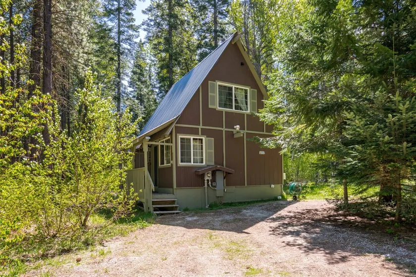 Pet-friendly 2BR near Stevens Pass + EV Charger - Image 1