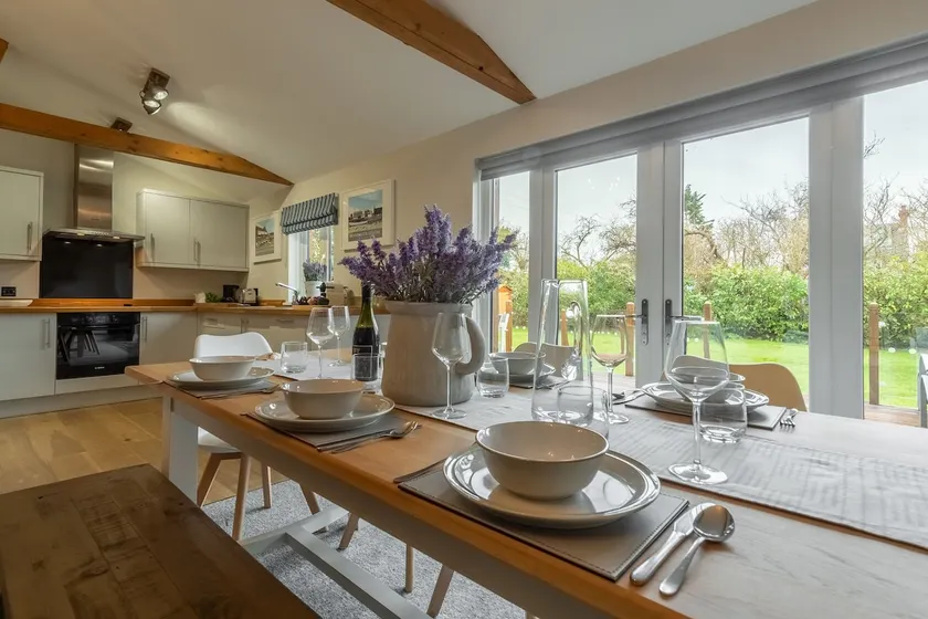 Willow Lodge - Image 1
