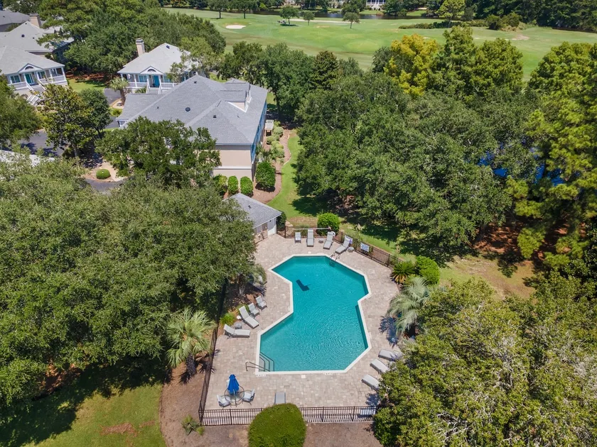 Welcome to Good Trouble villa with Pool,3 bedroom, on golf course. - Image 1