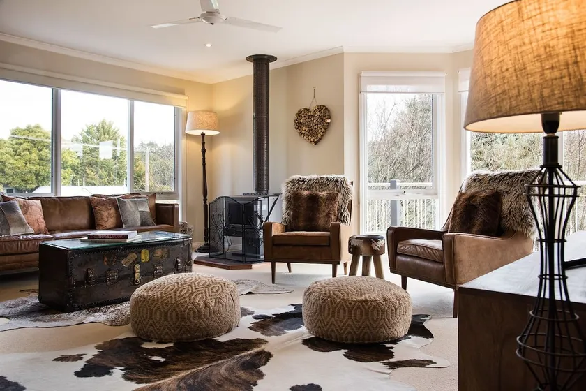 Accolade -3 bedroom, close to Lake Daylesford - Image 1