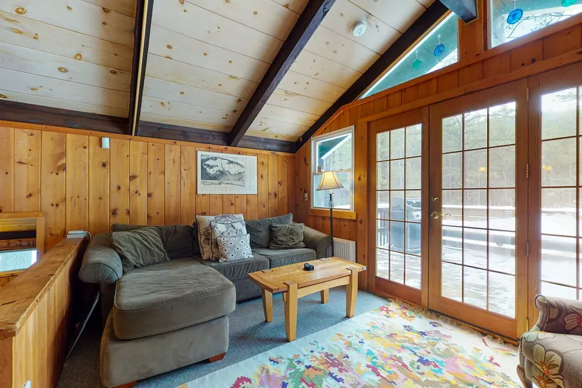 Charming 2BR | Fireplace | Deck | W/D - Image 1