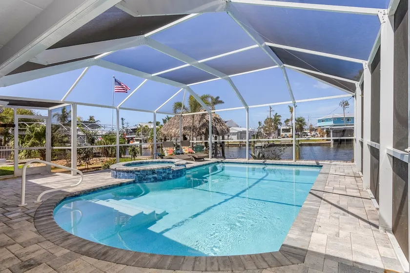 Tropical Paradise! Gorgeous 3/3 Pool Home! - Image 1