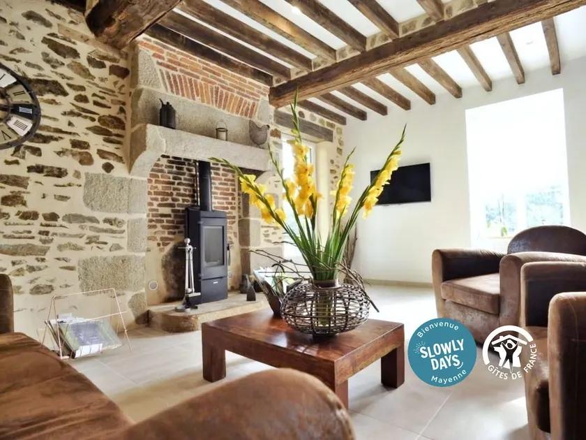 Gite Saint-Calais-du-Désert, 3 bedrooms, 6 people. - Image 1