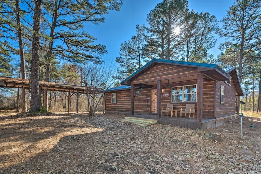 Updated Cabin w/ Fire Pit: 2 Mi to UTV & Hike - Image 1