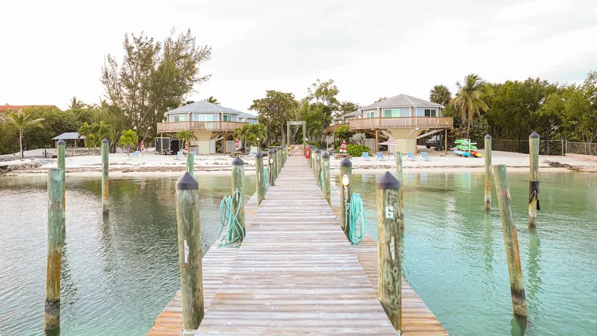 Beachfront Villa w/ Pier & Pool - Image 1