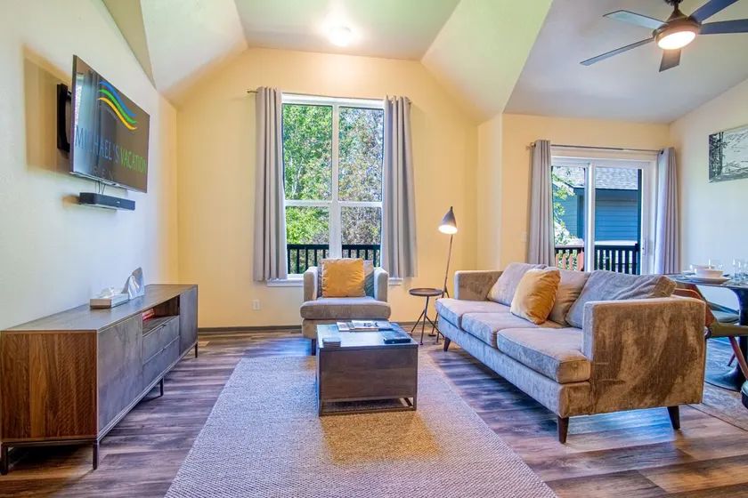 Downtown Hailey Condo Steps to Bike Trail & Park - Image 1