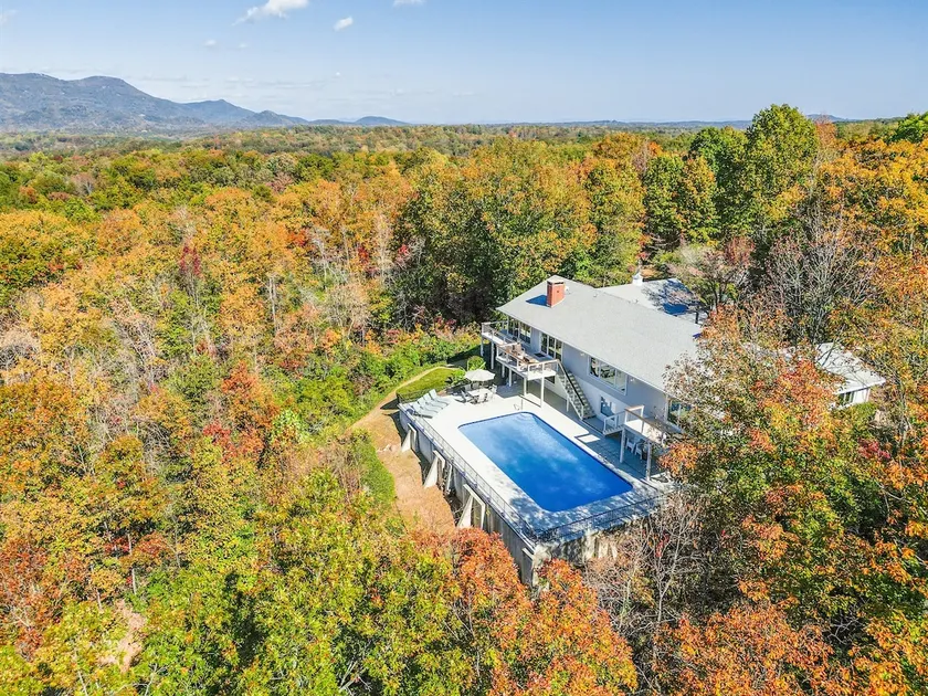 Amazing Views - Heated Pool - Hot Tub - Game Room - Enjoy! - Image 1