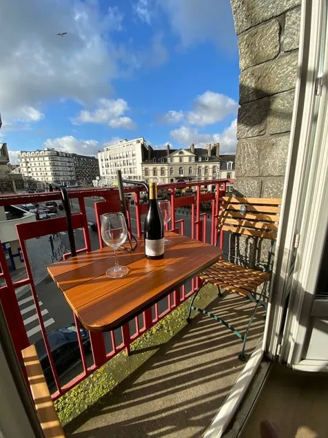 Le Cocon Briochin, grand appartement en plein centre de SaintBrieuc - Image 1