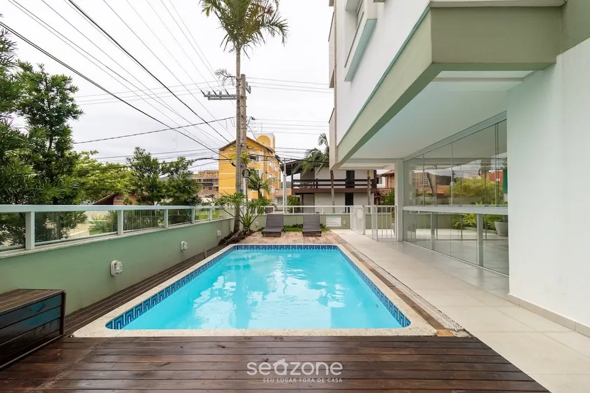 Apartment with balcony and barbecue 150m from the beach SDP0206 - Image 1