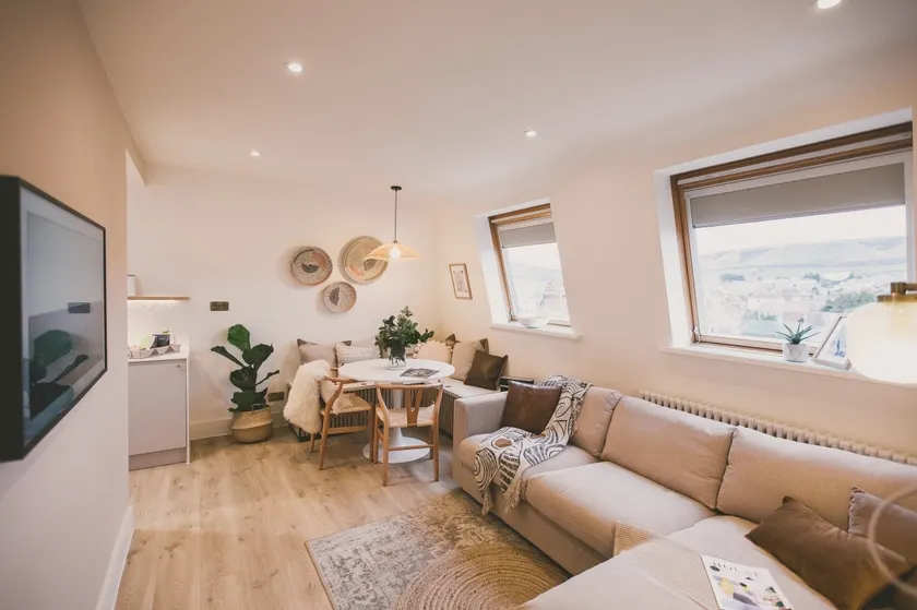 Swanage Beach Place, parking, 2 minutes to beach - Image 1