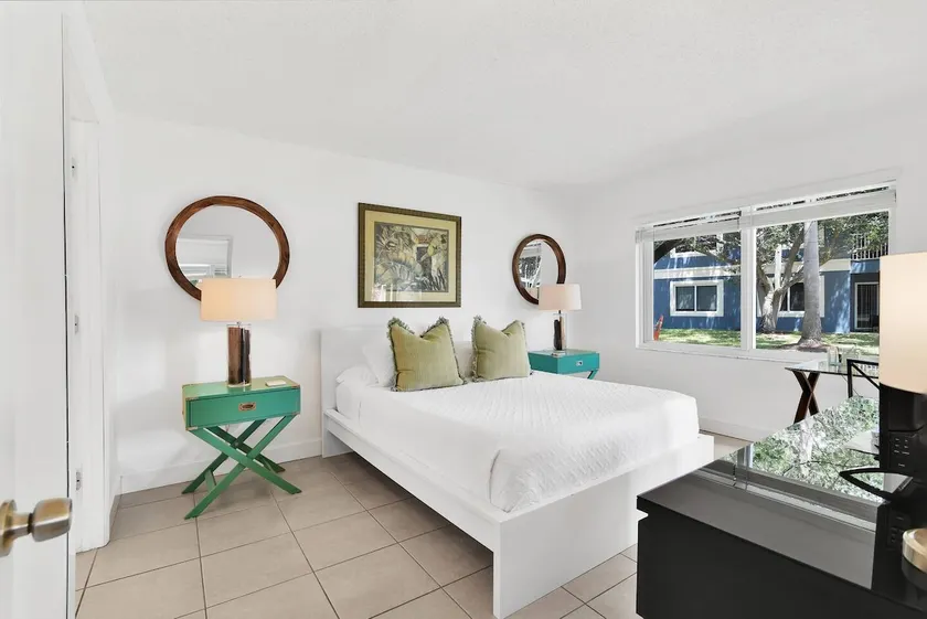 260C - Apt in Boca Raton- Near Evert & Boca Prep - Image 1