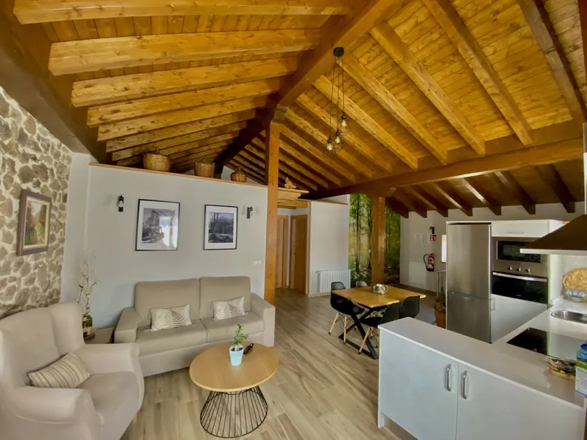 Apartamentos La Ventana de Mogrovejo - Image 1