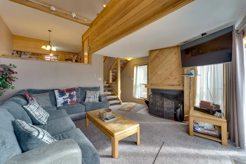 Walk to Lifts: Ski-In/Ski-Out Angel Fire Condo - Image 1
