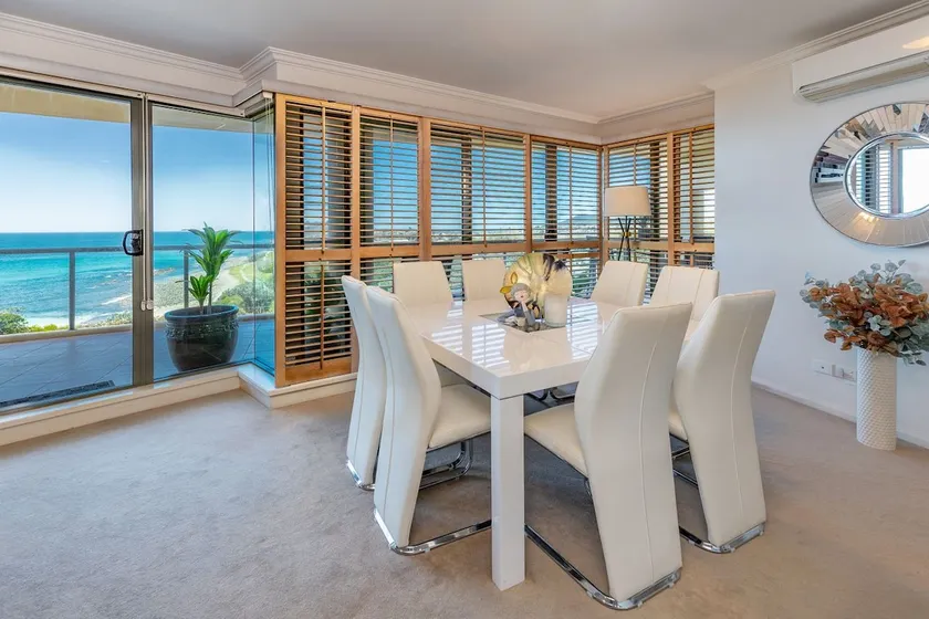 Le Point 702 Luxury and Views - Image 1