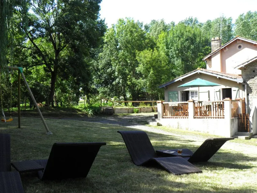 Foussais-Payré cottage, 6 bedrooms, 12 people. - Image 1