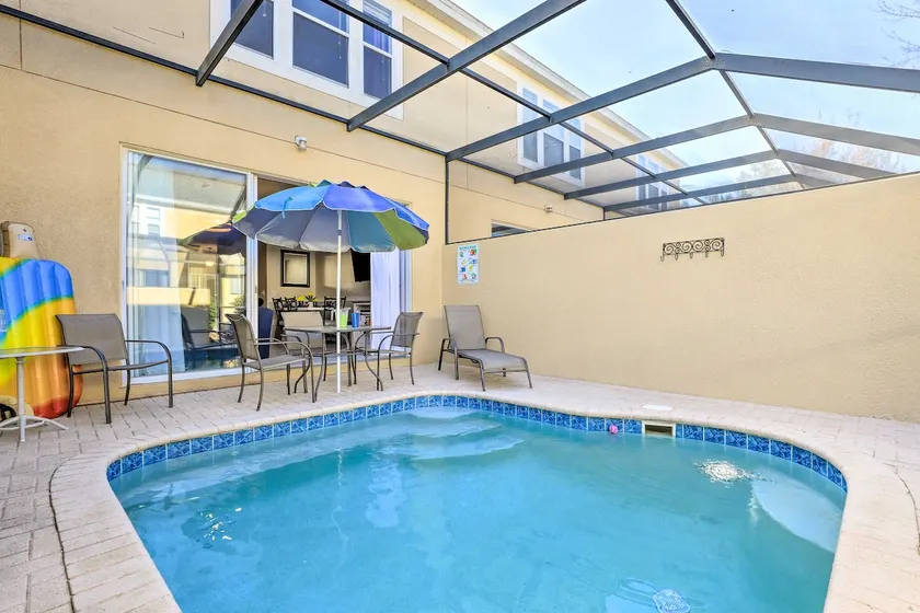 Private Cocktail Pool: Kissimmee Resort Retreat! - Image 1