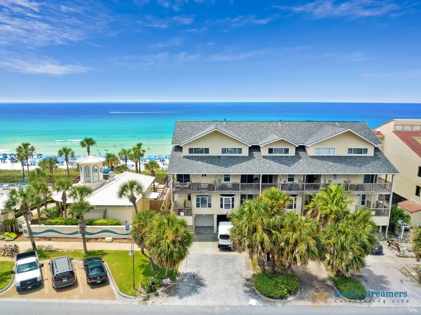 🐚 Silver Beach Retreat | Beachfront | FREE VIP Package | Beach Chair Service - Image 1