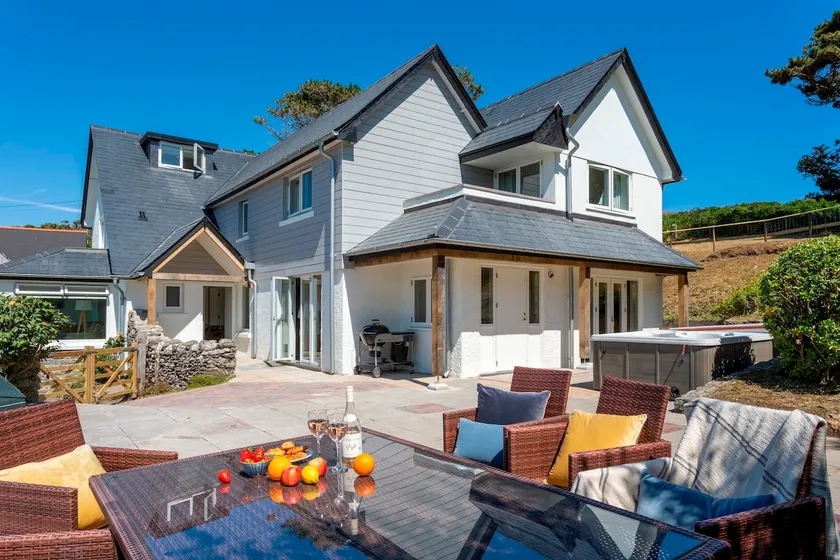 Luxury House with sea view, near Salcombe - Image 1