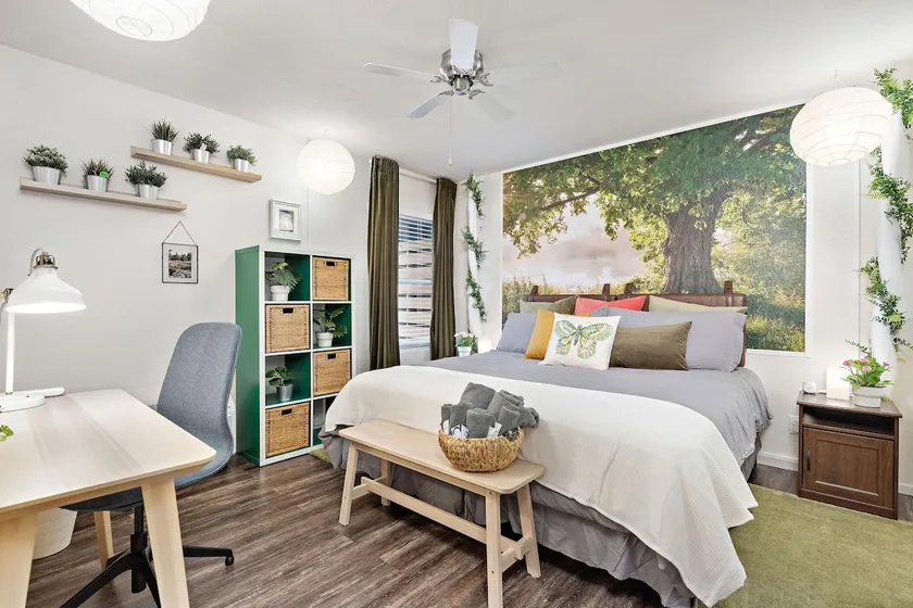 Life Is Suite King Bd Stay w/ Football Match Vibes - Image 1