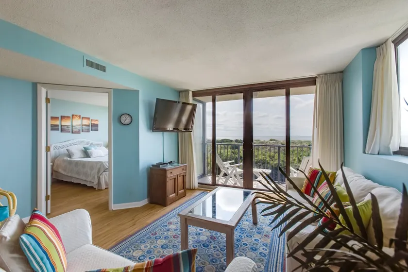 Sands Villa Resort Oceanfront Condo with Pools! - Image 1