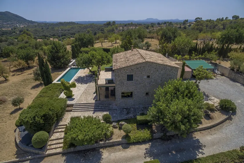 Finca Alzina - Image 1