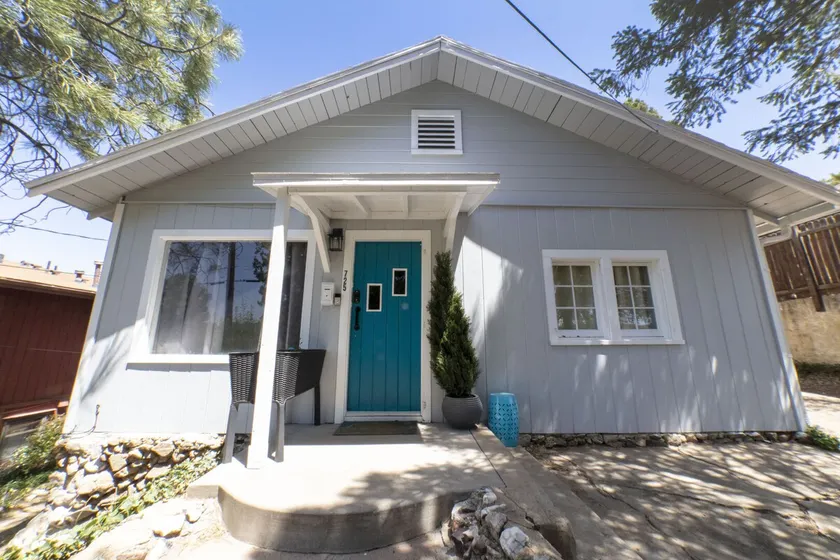 *BBQ *Great backyard *Pet Friendly *Fireplace - Image 1