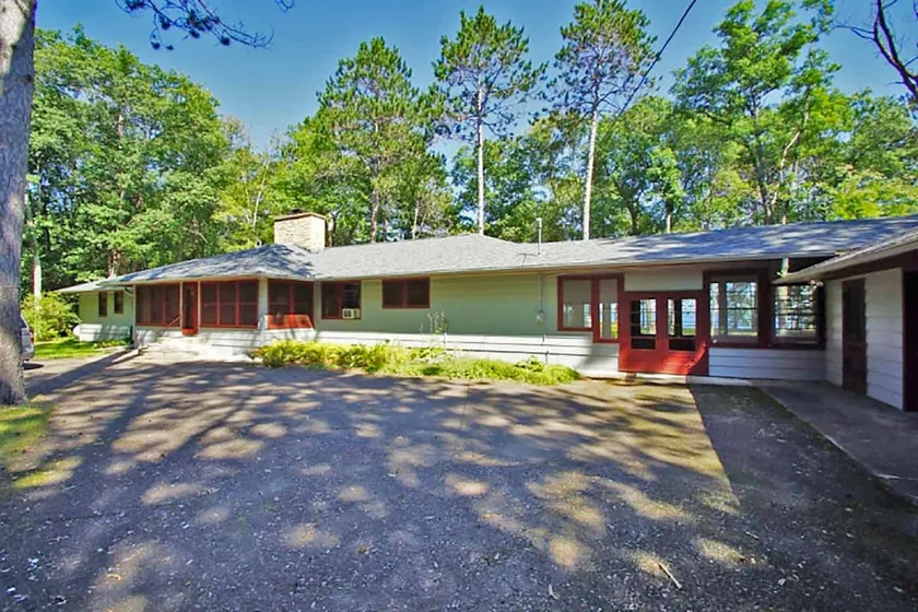 George's Lakeside Haven on Lac Courte Oreilles - Image 1