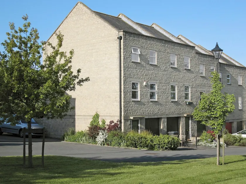 House on the Green - Image 1