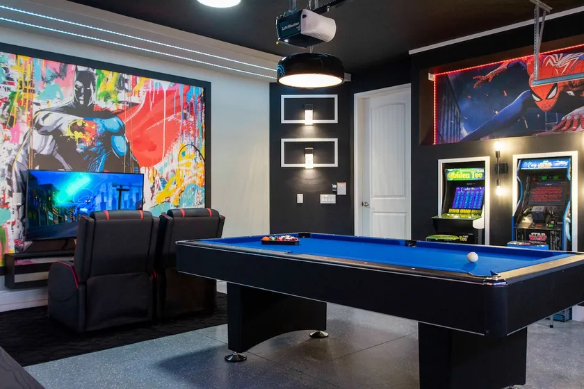 Family Escape with Private Pool Themed Rooms - Image 1