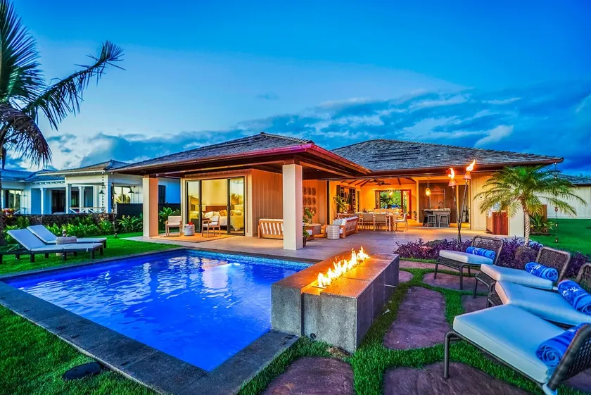 Maluhia Makai: Tropical Villa - Image 1